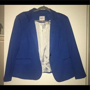BNWOT Women’s Blue Sport Jacket. Size Large.